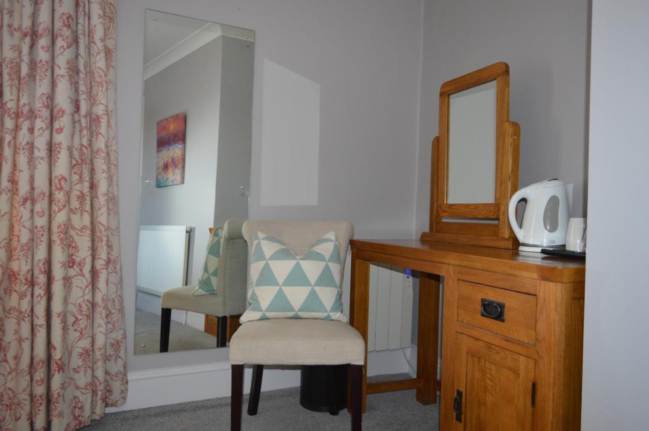 The Ilchester Arms Hotel, Ilchester Somerset Bilik gambar