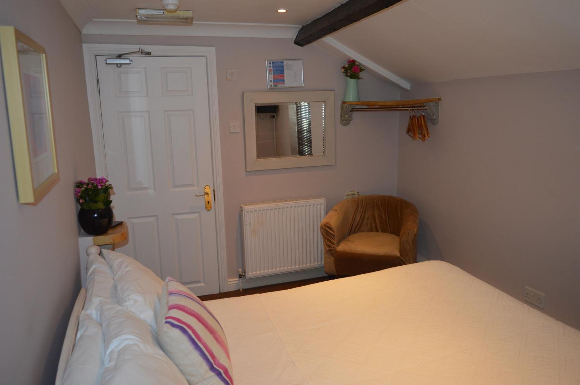 The Ilchester Arms Hotel, Ilchester Somerset Bilik gambar